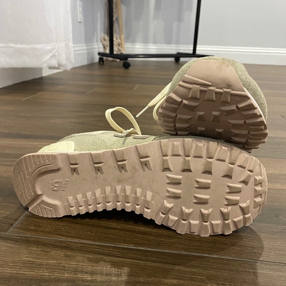 New Balences - Picture 3 of 3